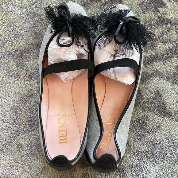 Valentino Red Suede Ankle Wrap Ballet Rubino Flats EU 39  RED Valentino Ballet Flats